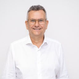 Rüdiger König