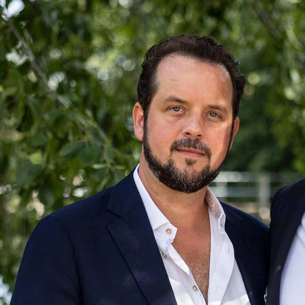 Dennis Zimmermann aus Düsseldorf in der Personensuche von Das Telefonbuch