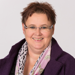 Martina Kobriger