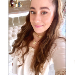 Nihal Öztürk
