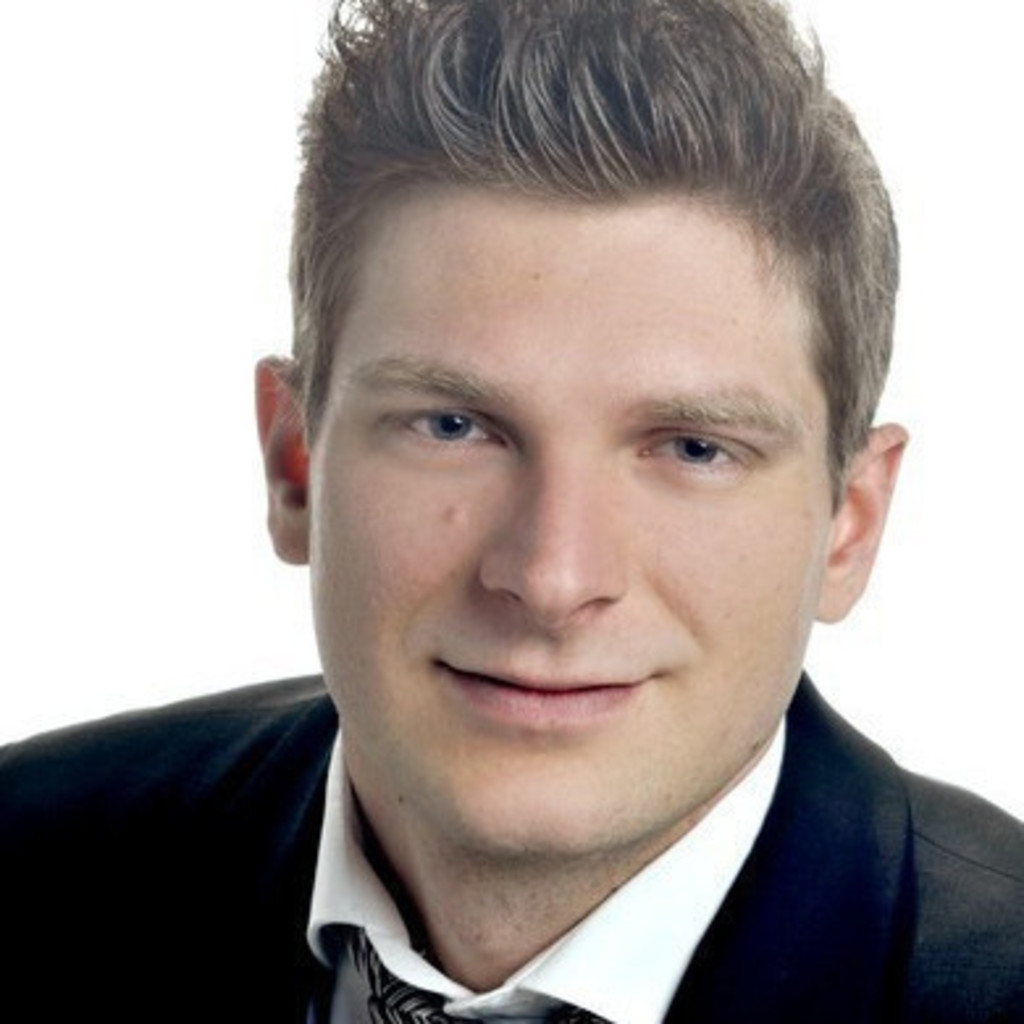 Maximilian Haberl Vice President ISS FWW FWW Fundservices GmbH XING