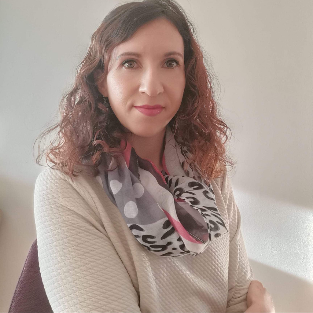 Nadine Kloos Büroangestellte Legro Weiz XING