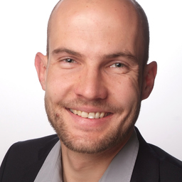 Dr. Janosch Kneer