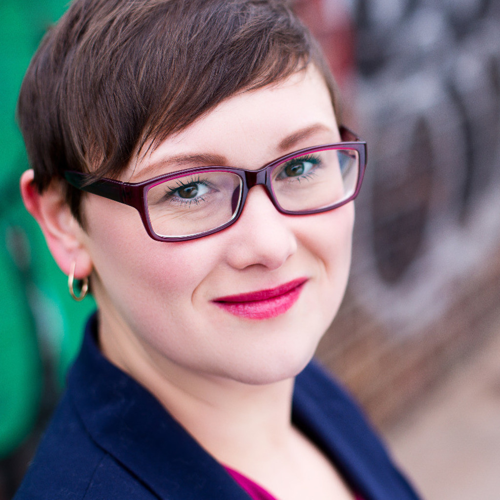 Lydia Gripp ArtDirektorin enowa AG XING