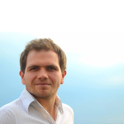 Dr. Karsten Staack