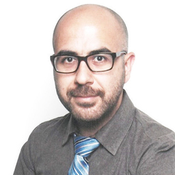 Dr. Dariush Tavaghof Gigloo