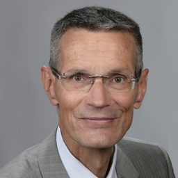 Dr. Stefan Manke