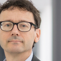 Dr. Christoph Mayer