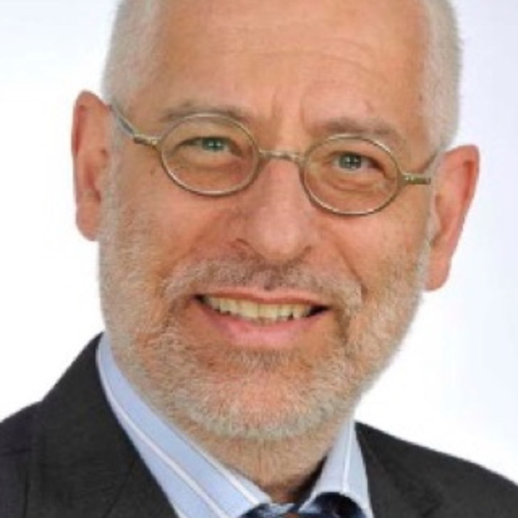 Dipl.Ing. Peter Gilli Senior Cyber Security Consultant gilli