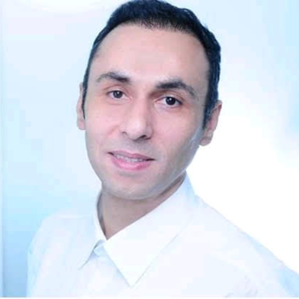 Lohrasb Jamshidi job hunter & immigration consultant No Name Company XING