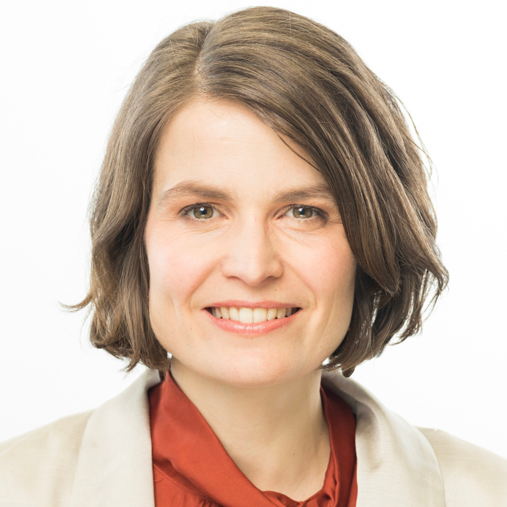 Stefanie Schweiger Projektmanagement I Referentin Kommunikation und