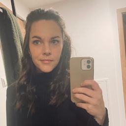 Bettina Schwertfirm