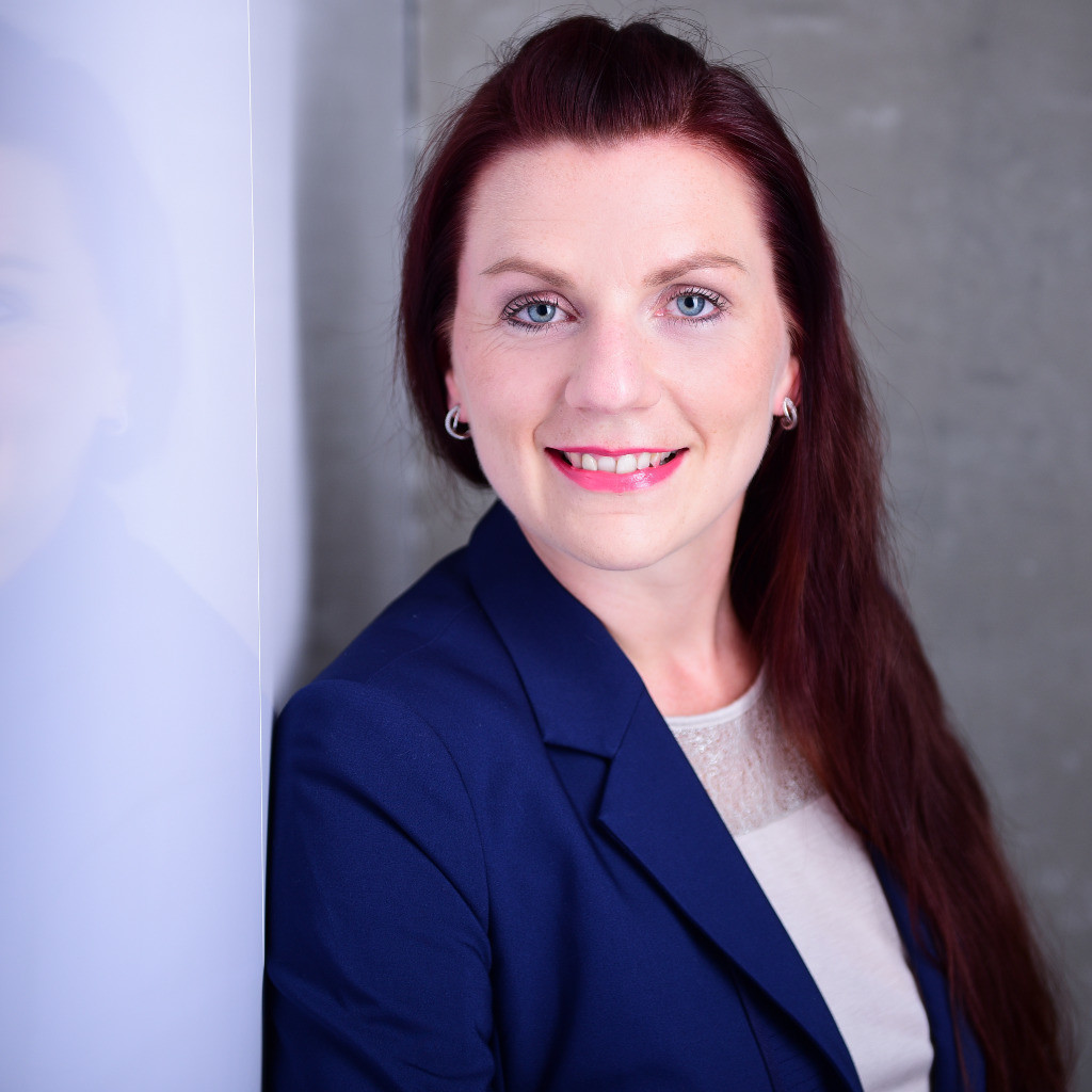 Dr. Henriette Müller Produktmanagerin Regulatory Affairs LTS