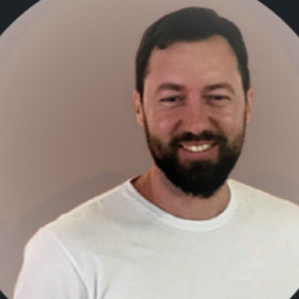 SANTIAGO VEGA DE LA LLOSA Sales Representative Generation Impact XING