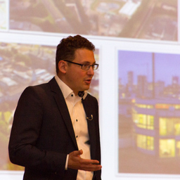 Dr. Matthias Kruck