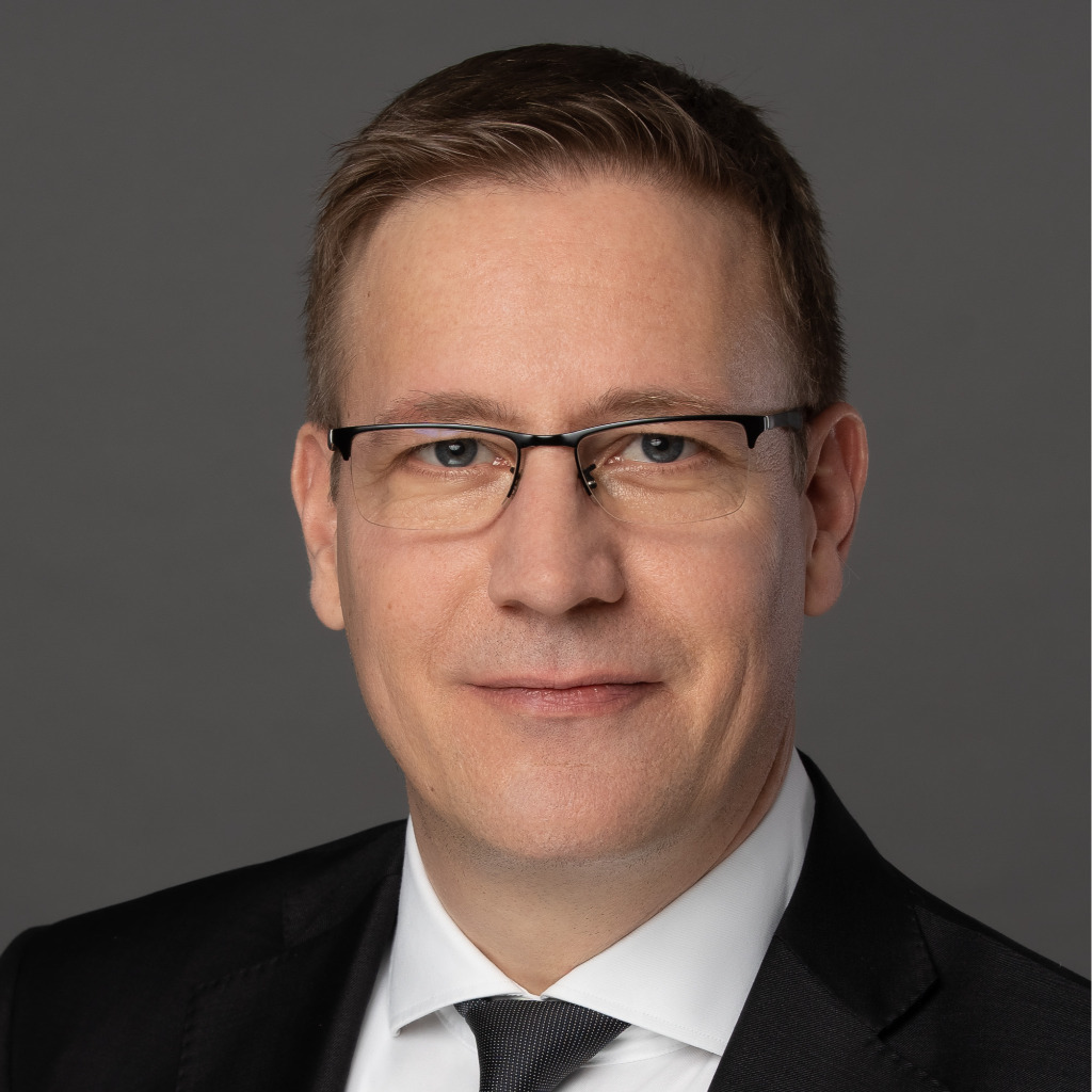 Jens Müller - Director Syndicated Finance Midcaps - Commerzbank AG | XING