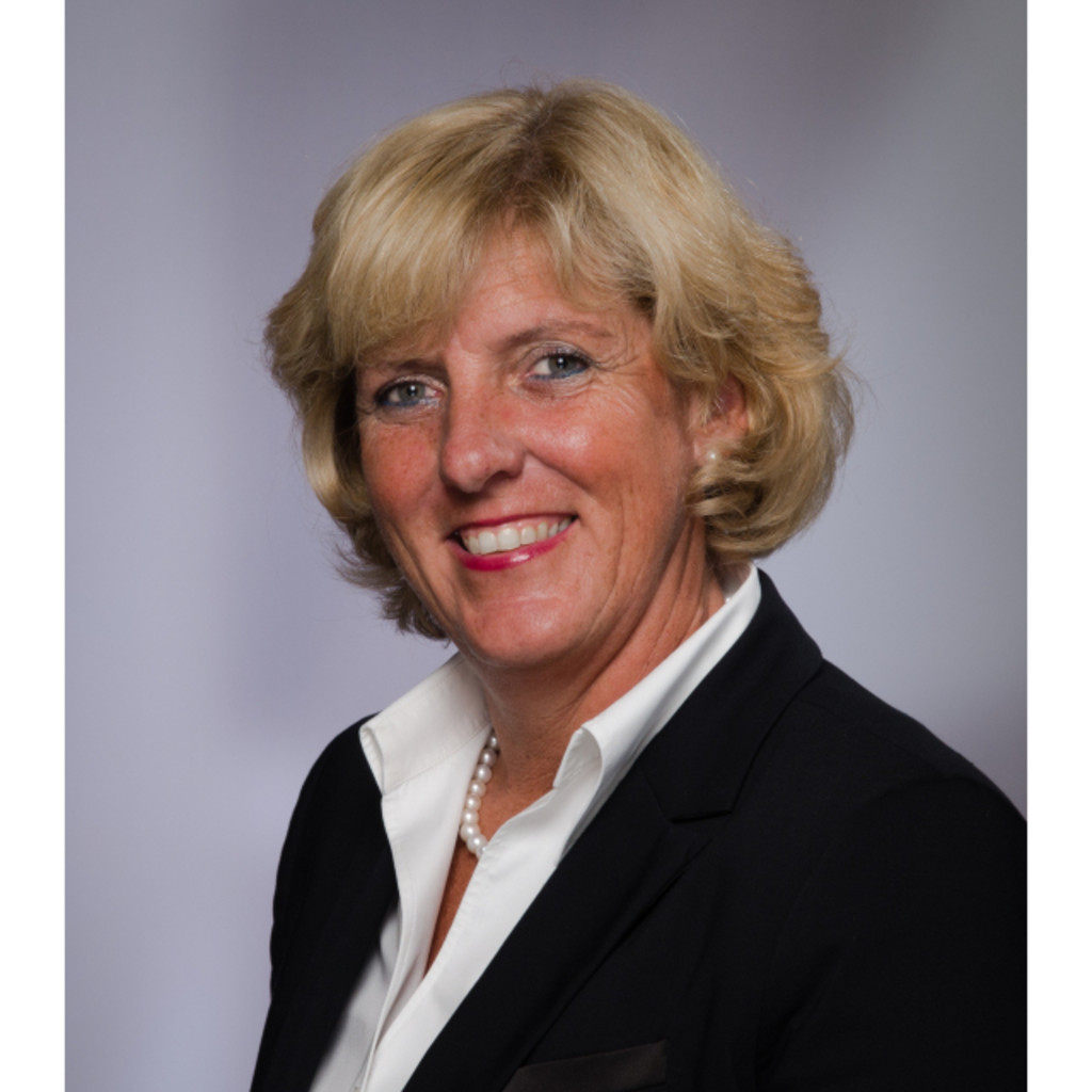 Ilona Karl Teamleiterin Spezialberatung Baufinanzierung Deutsche