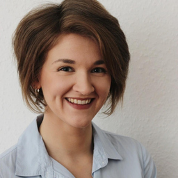Eva Benesch