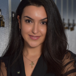 Awenia Ghazarian Singerdi