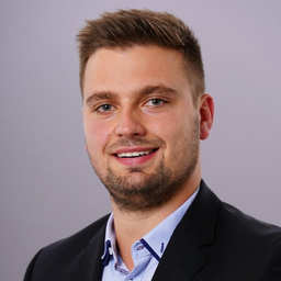 Christopher Lindholm