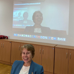 Dr. Martina Emke