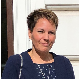 Nadia Pöppl
