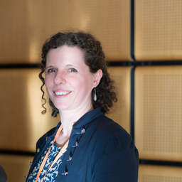 Dr. Isabella Weidinger