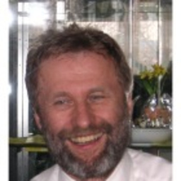 Mag. Hans Kahr