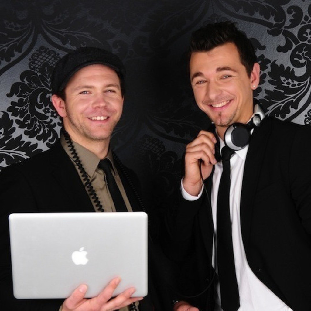 Funky Chicken Brothers HochzeitsDJ´s & VeranstaltungsDJ´s