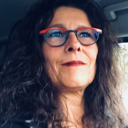 Christiane Wolf