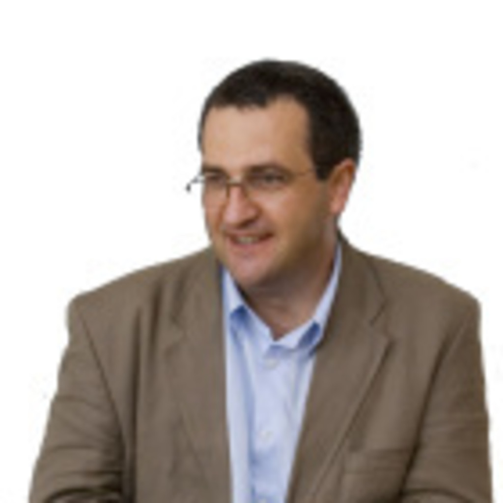 Laurentiu Constantin Managing Partner New Compass Services XING