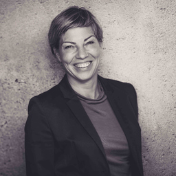 Anna Topüth