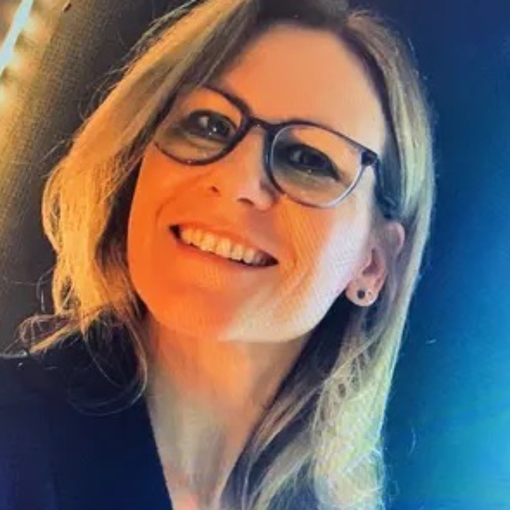 Simone Hannappel GrafikDesigner Atelier denkmalfrei® XING