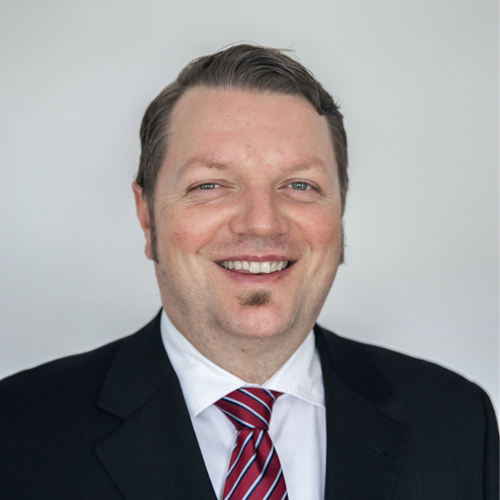 Paul Hug Präsident Swiss Marketing Club St. Gallen XING