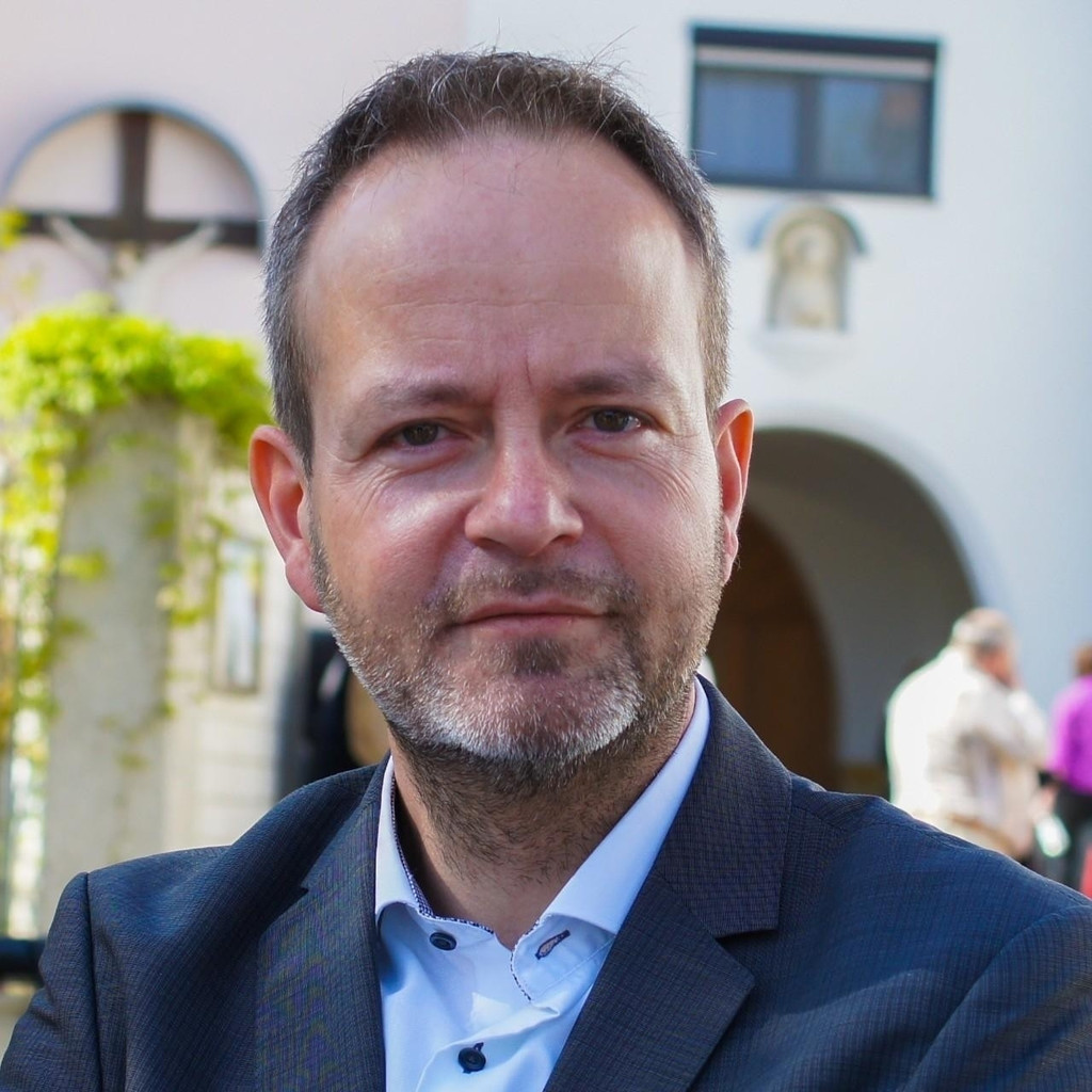 Herbert Lindinger Bezirksmanager Service Volkswagen AG XING