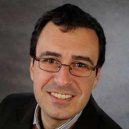 Dr. Emiliano Carmona