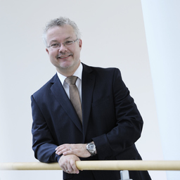 Dr. Marcus Teckenbrock