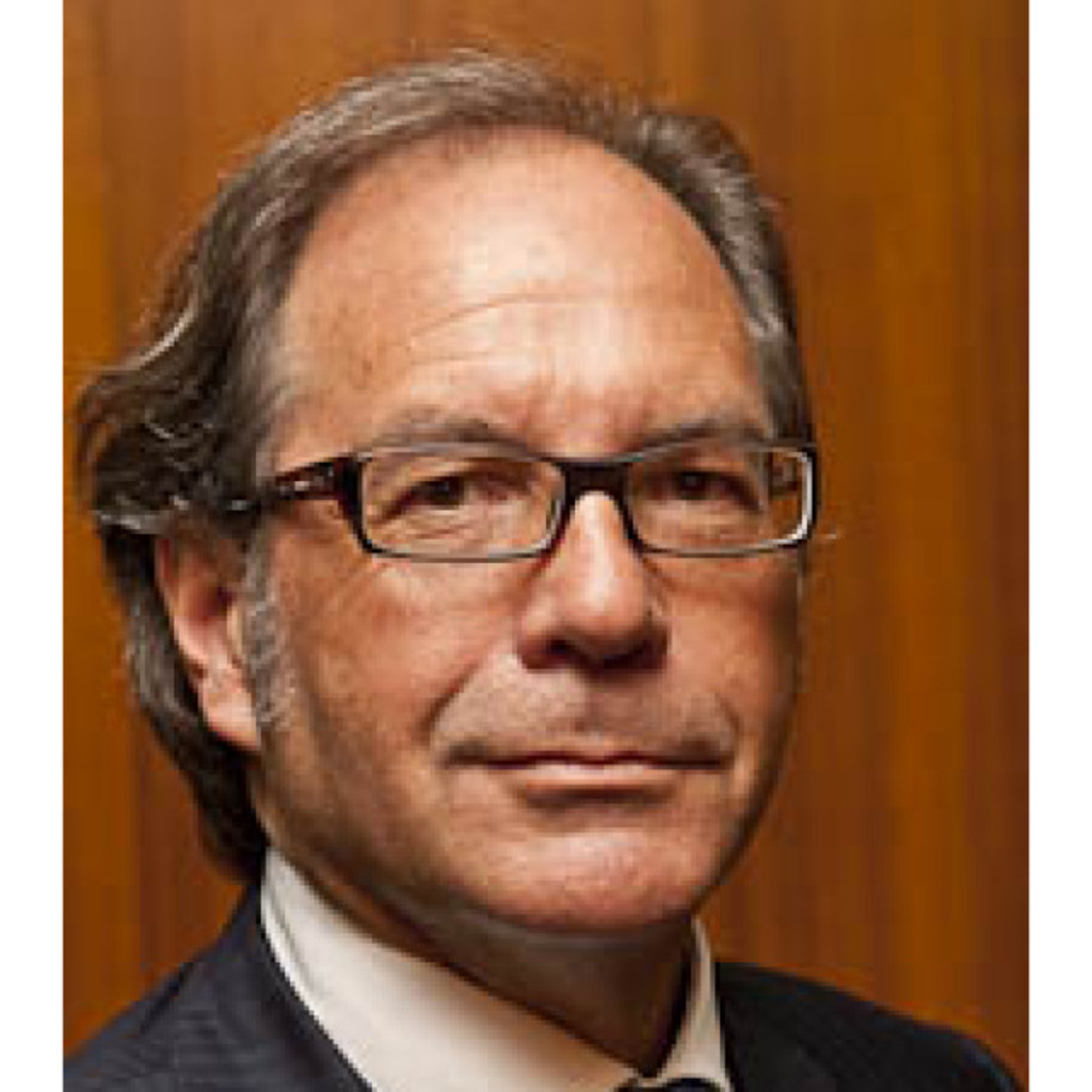 Dr. EDOARDO UnicCredit Mailand German and Austria