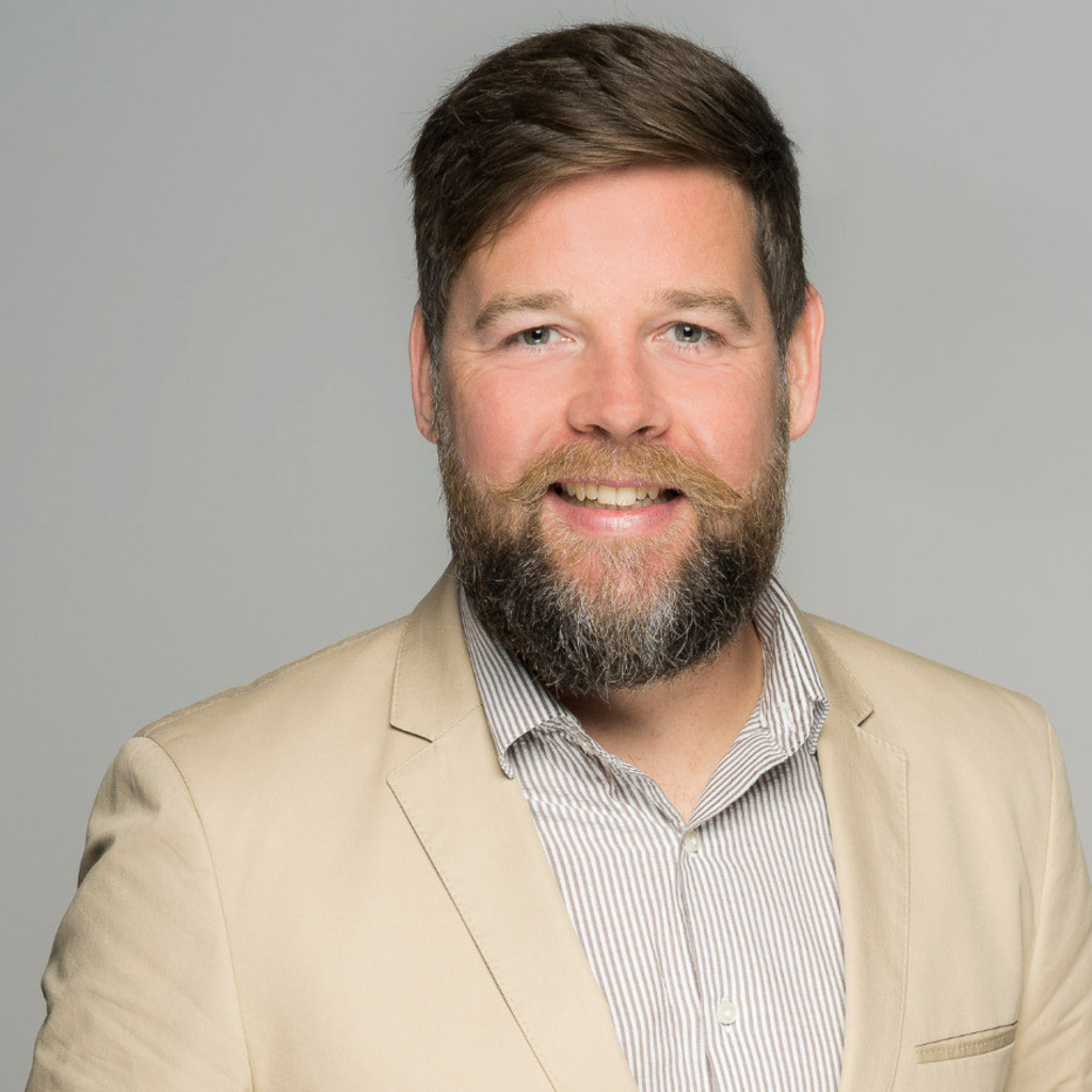 Christian Jakob Produkt Marketing Manager Vogel Communications