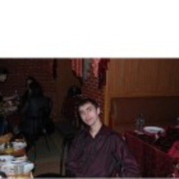 Денис Семенихин