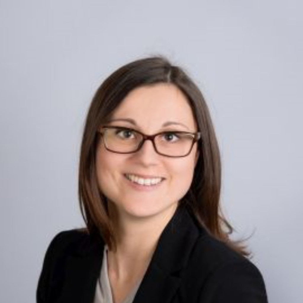 Michaela Baumgartner - Relationship Manager - Allgemeine Sparkasse OÖ ...