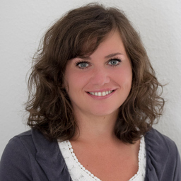 Julia Schlitz 
