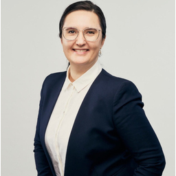 Angelika Hoge