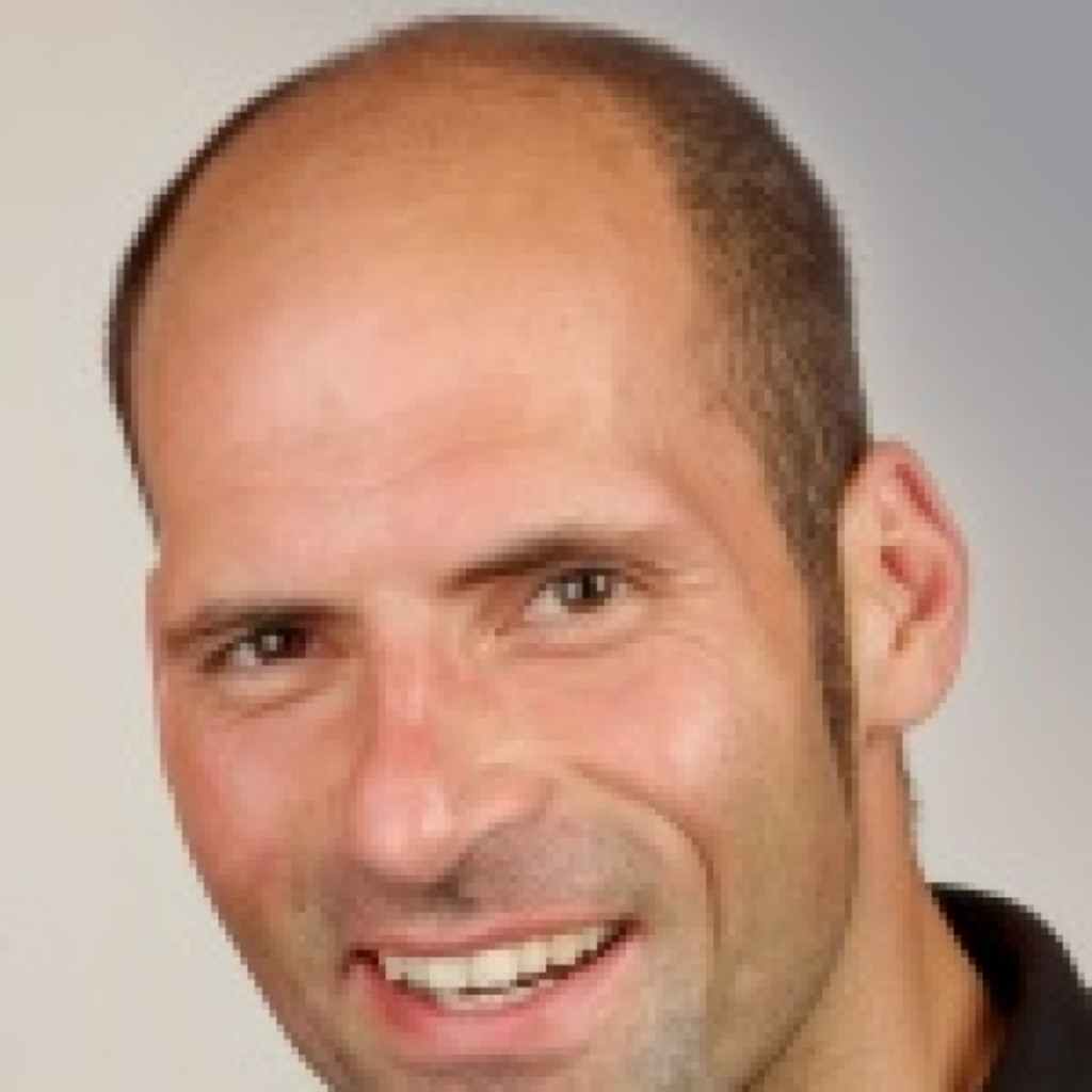 Marco Recchioni SoftwareEntwickler Java & Geschäftsführer Breinify