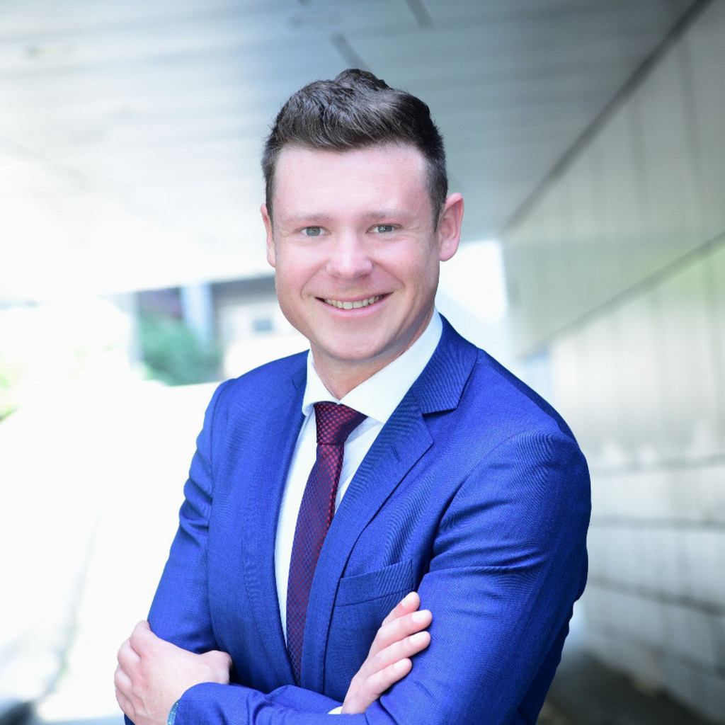 Dipl.Ing. Sebastian Janik Senior Technical Consultant Medtronic