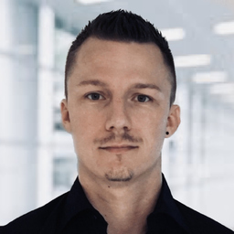 Uwe Kiefer