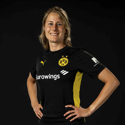 Julia Wilke 