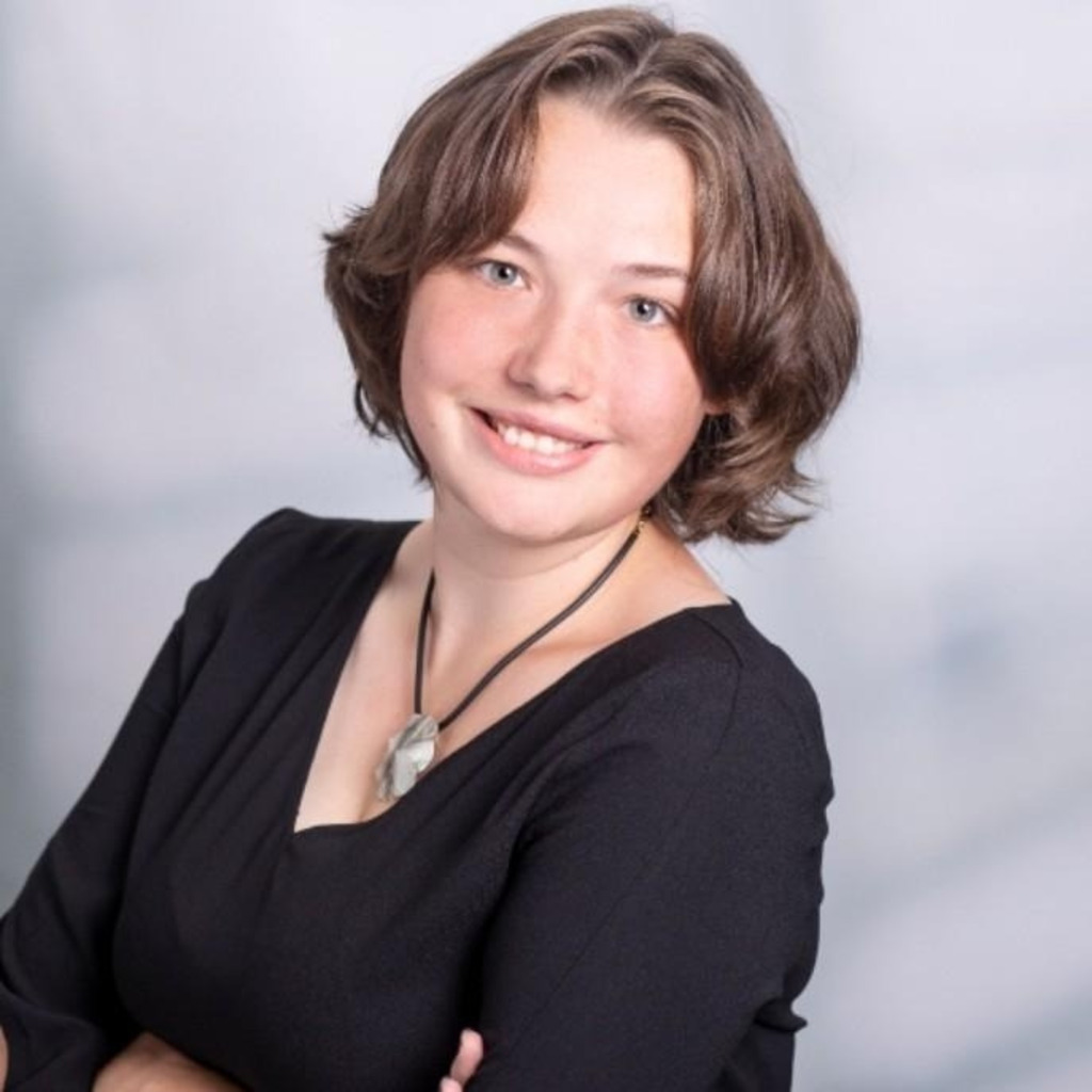 Lena Küchler Germanistik RuhrUniversität Bochum XING