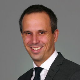 Dr. Tom Müller