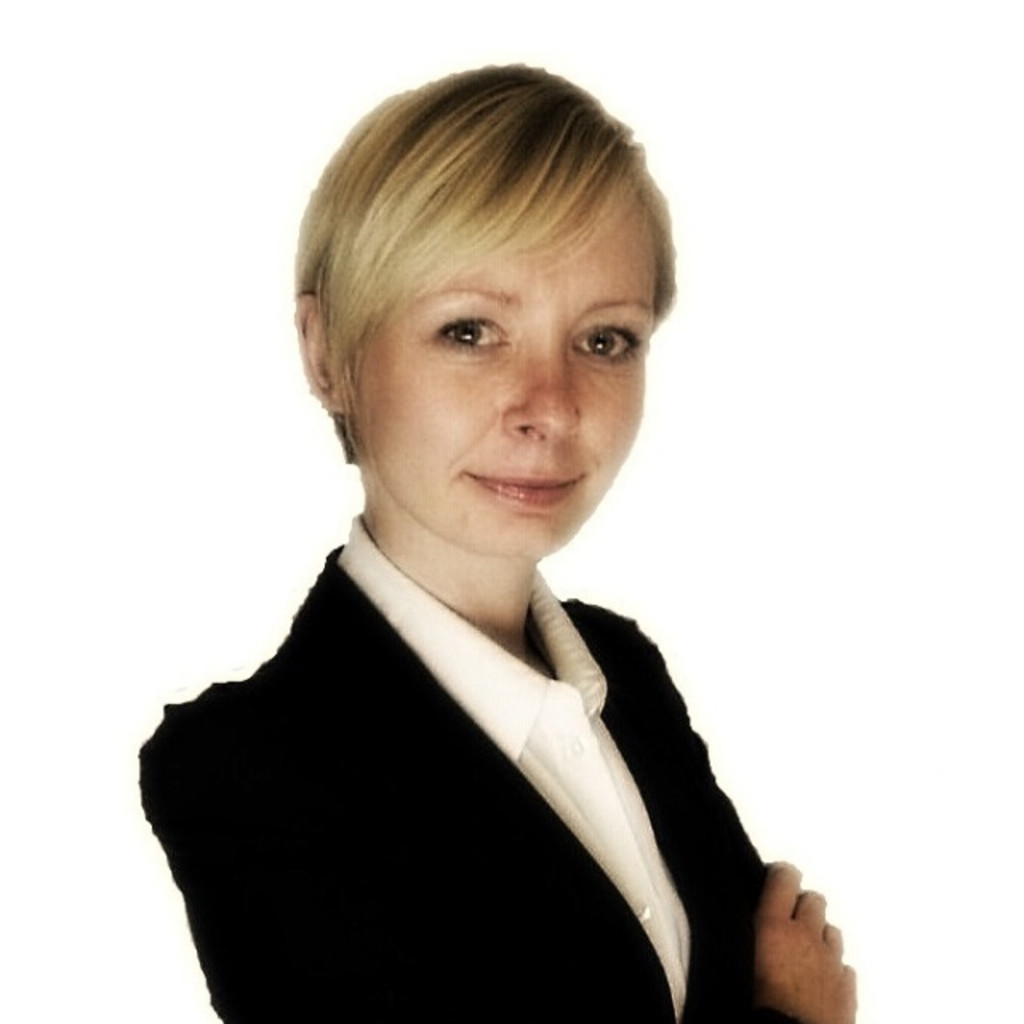 Anna Janczys Doctoral candidate University of Zielona Góra XING